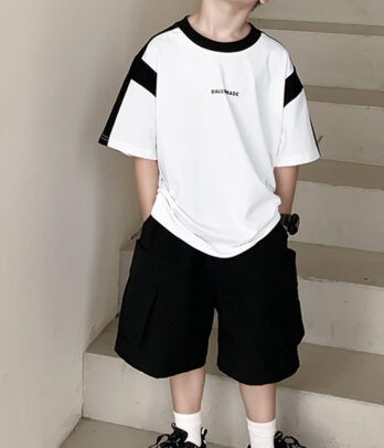 T-shirt garçon blanc détails noirs