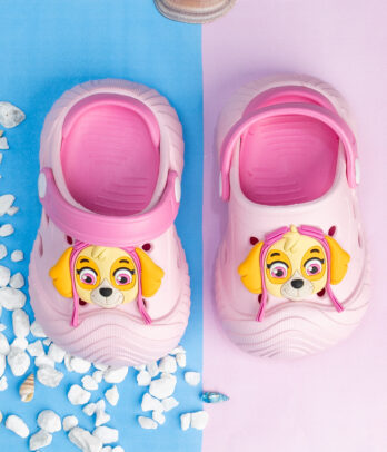 crocs fille rose motif chiot – Légèreté et confort au quotidien