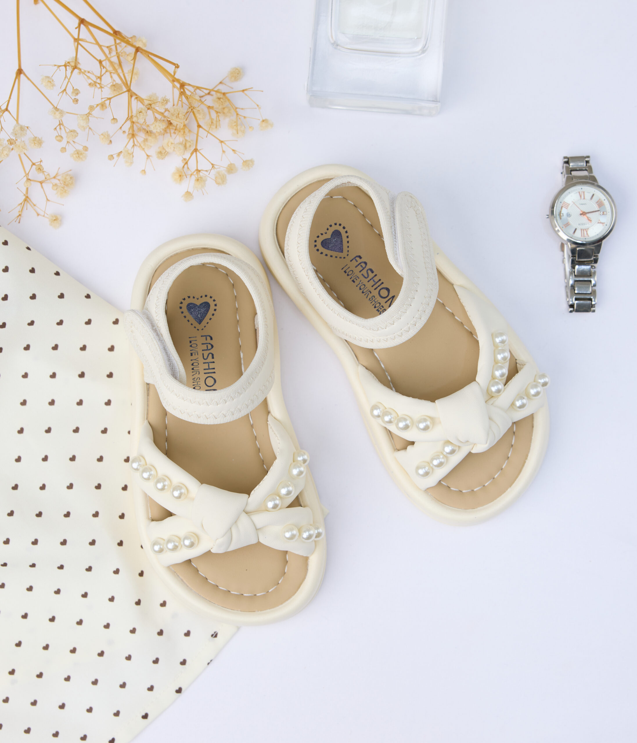 732828 232 Sandales bébé beige perles & nœud – Élégance Douce – Image 1