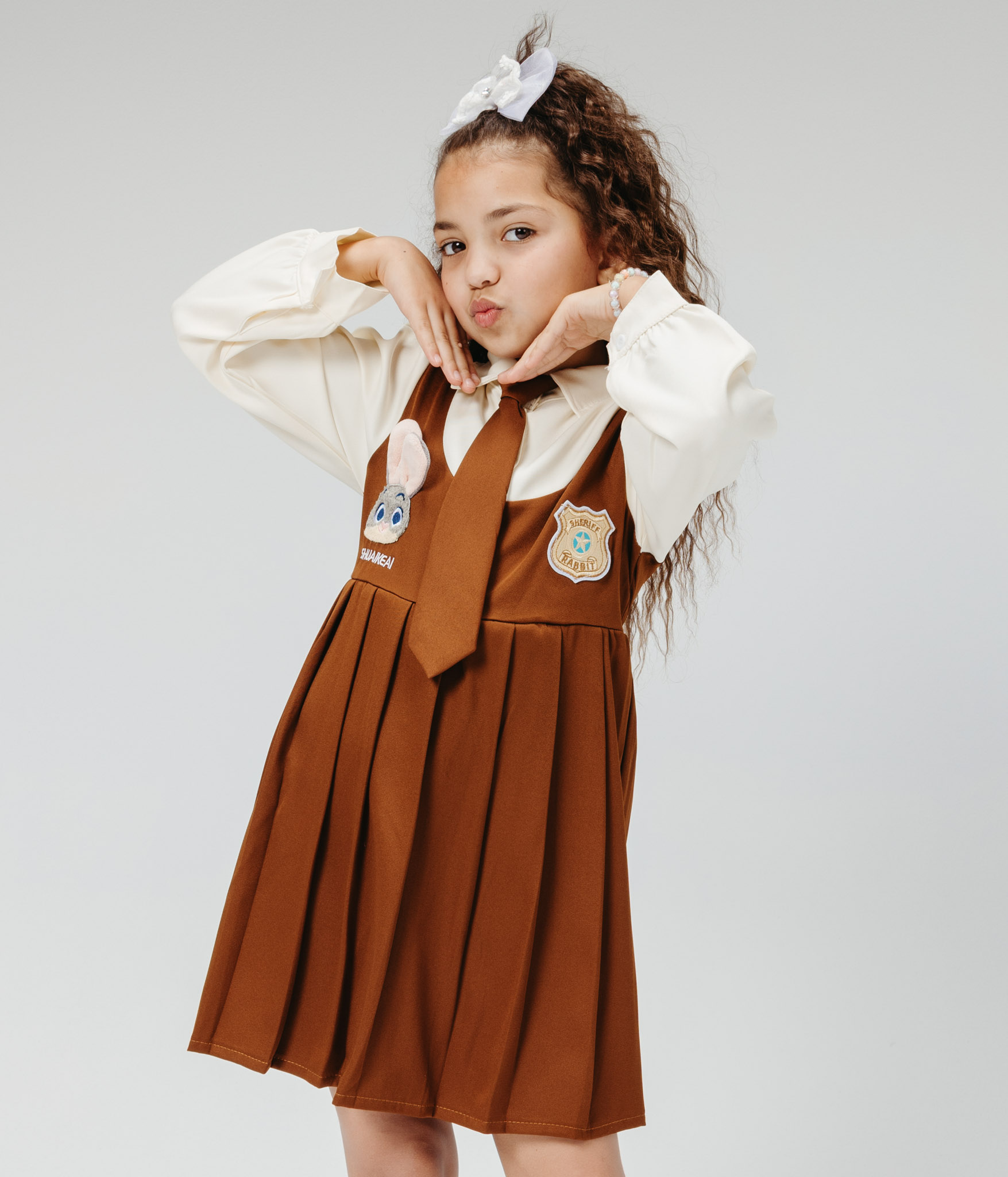 234841 Robe écolière chic marron – Image 1