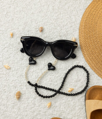 Lunettes de soleil enfant avec chaîne